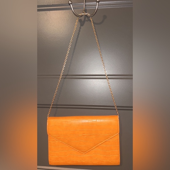 🥂Zara Orange Cross-Body Clutch - crocodile embossed - Picture 9 of 12